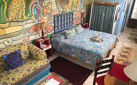 Pueblo Maya By Majikal B&B